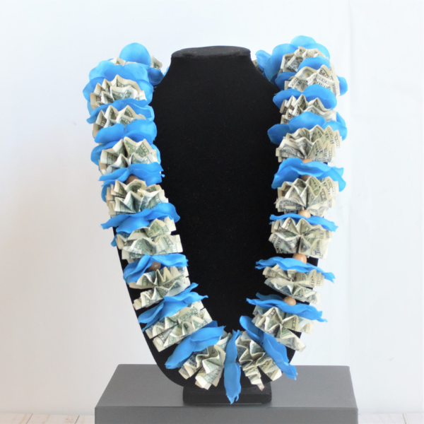 Flower Money Lei (1 color) - Gifts and Party Stuff